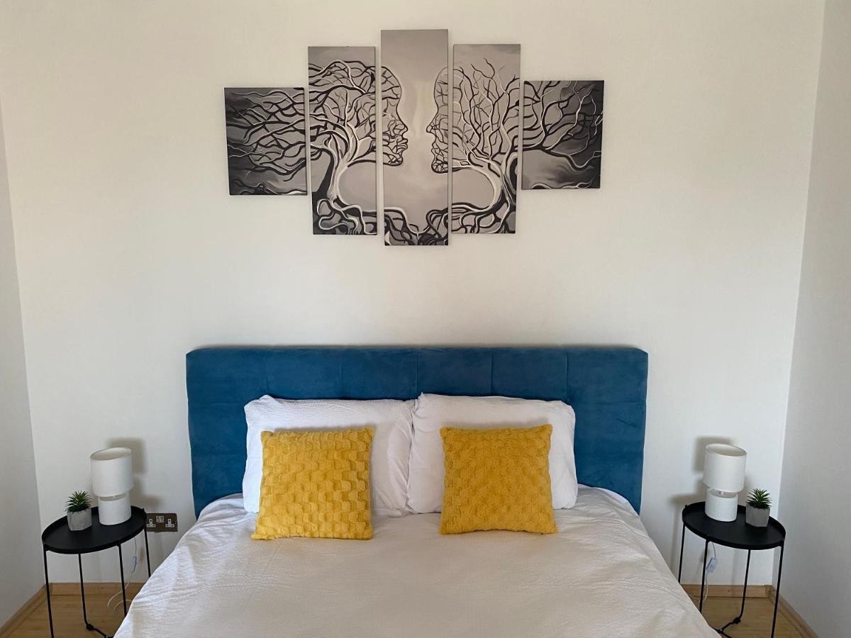 Pav- Nihil Sine Deo Apartment Хунедоара Екстериор снимка